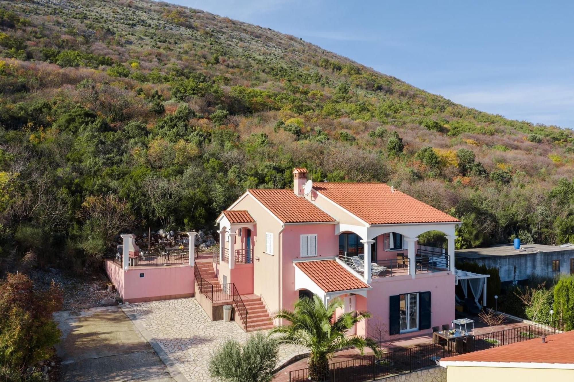 Holiday Home Alis Лабин Экстерьер фото